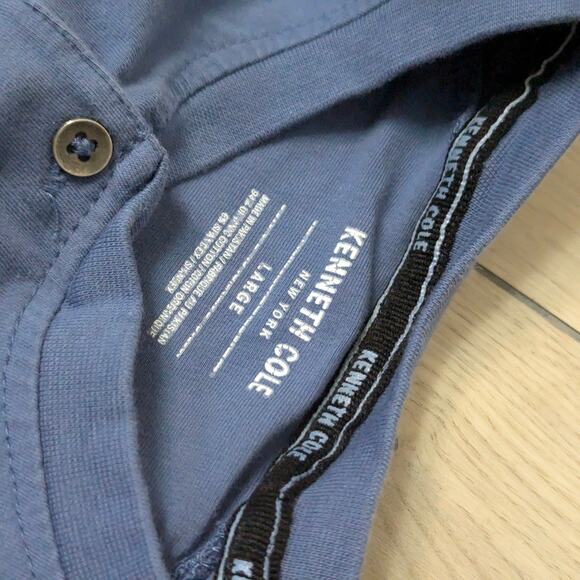 Kenneth Cole henley lt blue 3 button tee sz Large - Picture 5 of 5